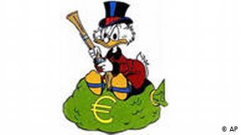 Дональд Дак сидит на мешке с деньгами