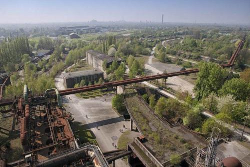 Ландшафтного Парка В Бонне Дуйсбург Германия