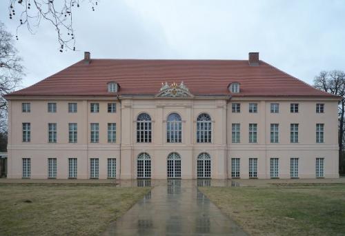 Дворец Шёнхаузен (Schloss Schonhausen)